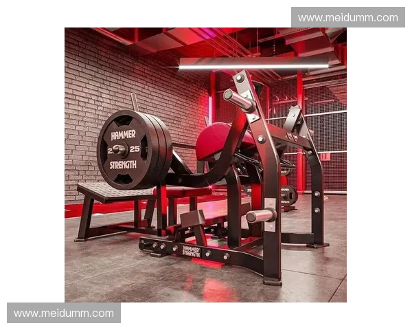 打造强大臀部爆发力全面训练指南助你提升下肢力量与速度